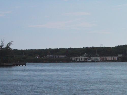 L'entre de la baie de Cienfuegos